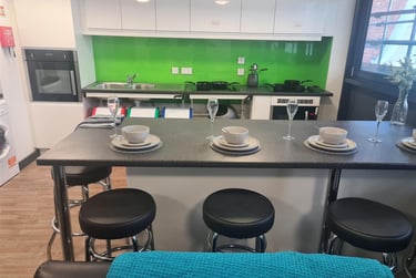 1 bed flat, Pitt St, Newcastle Upon Tyne, Newcastle, NE45SU - Image 3